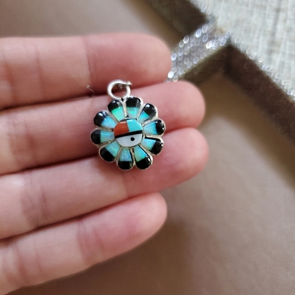 Vintage Zuni Sterling Inlay Opal Earrings - Picture 4 of 8